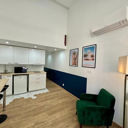 Suite Elias Villeurbanne Exterior foto